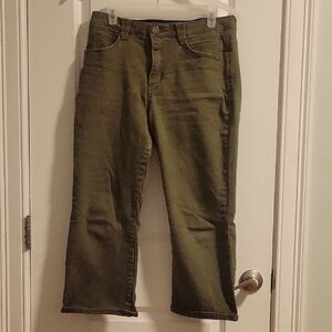 Democracy Olive Ankle & Cropped Jeans